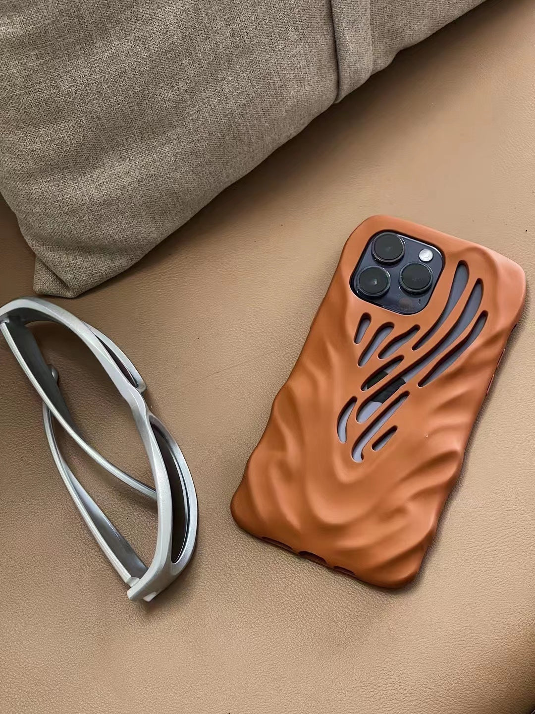 Silicone All-inclusive Heat Dissipation Cell Phone Case